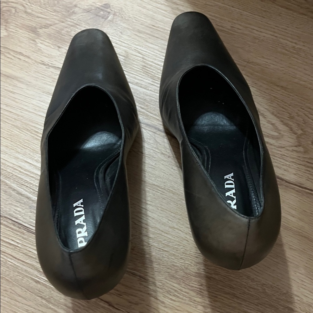 Prada Black Leather Heels - Picture 5 of 5